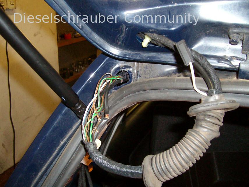 Kabelproblem am Golf 4, Heckklappe SANY2221.JPG