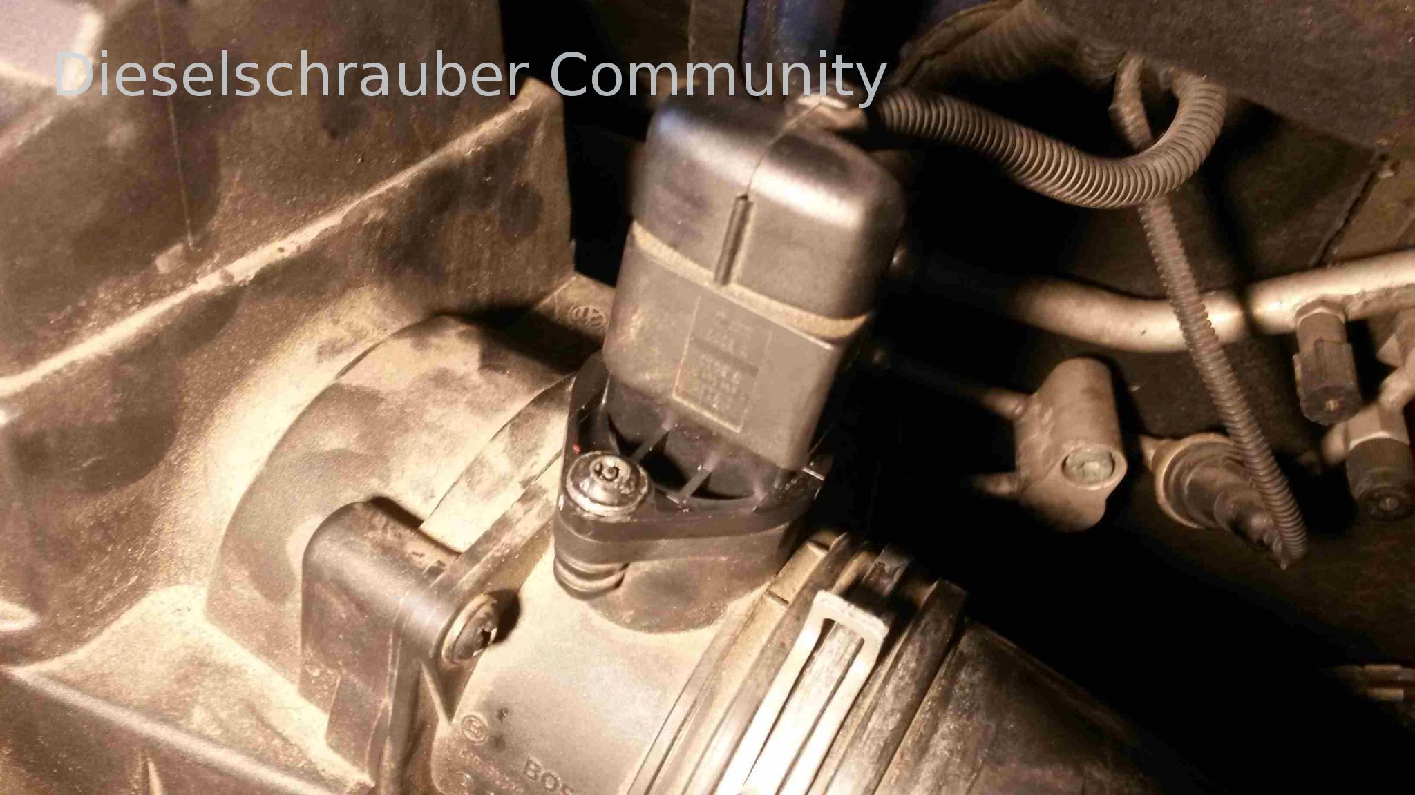 Funktion der VTG-Steuerung am VW T5 TDI (AXE) LMM.jpg