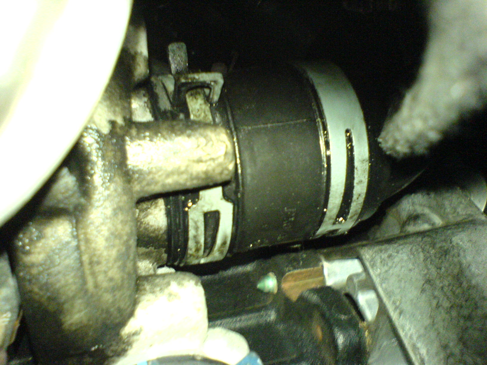 Turbo-Ölverlust über Luftseite - Defekt? DSC00012.jpg