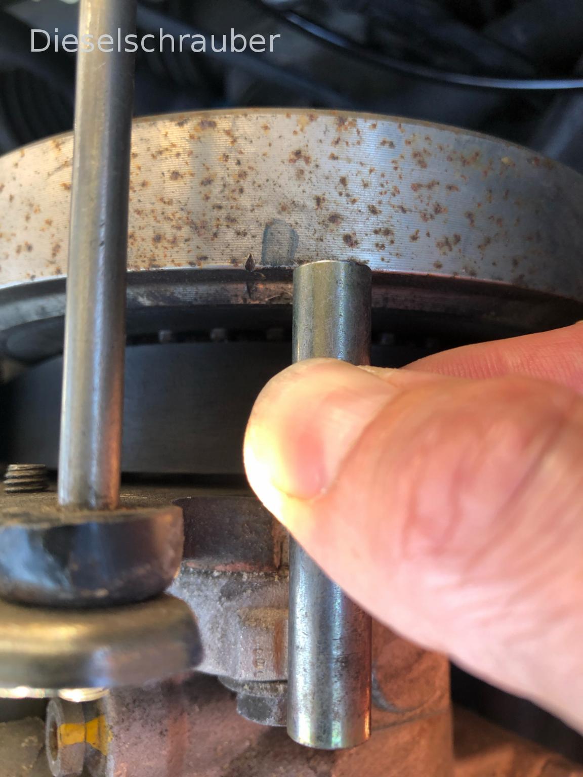 Kerben Rad Einspritzpumpe und Motorblock AEL_Kerben_Einspritzpumpe_2.JPG