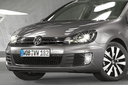 Golf6, BCM und KurvenXenon gtd grau vorn_cr.jpg