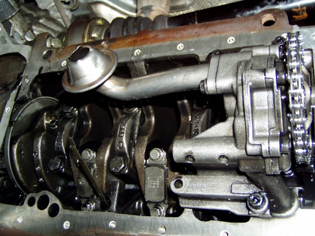 Pleuellagertausch 4-Zyl.-TDI P5281131.JPG