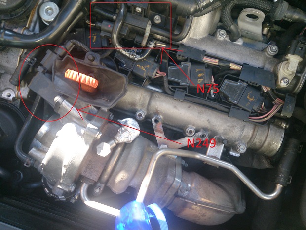 Mal wieder keine Leistung, 1.4 TSI (103kW / 140PS), gelöst motor_teil.jpg