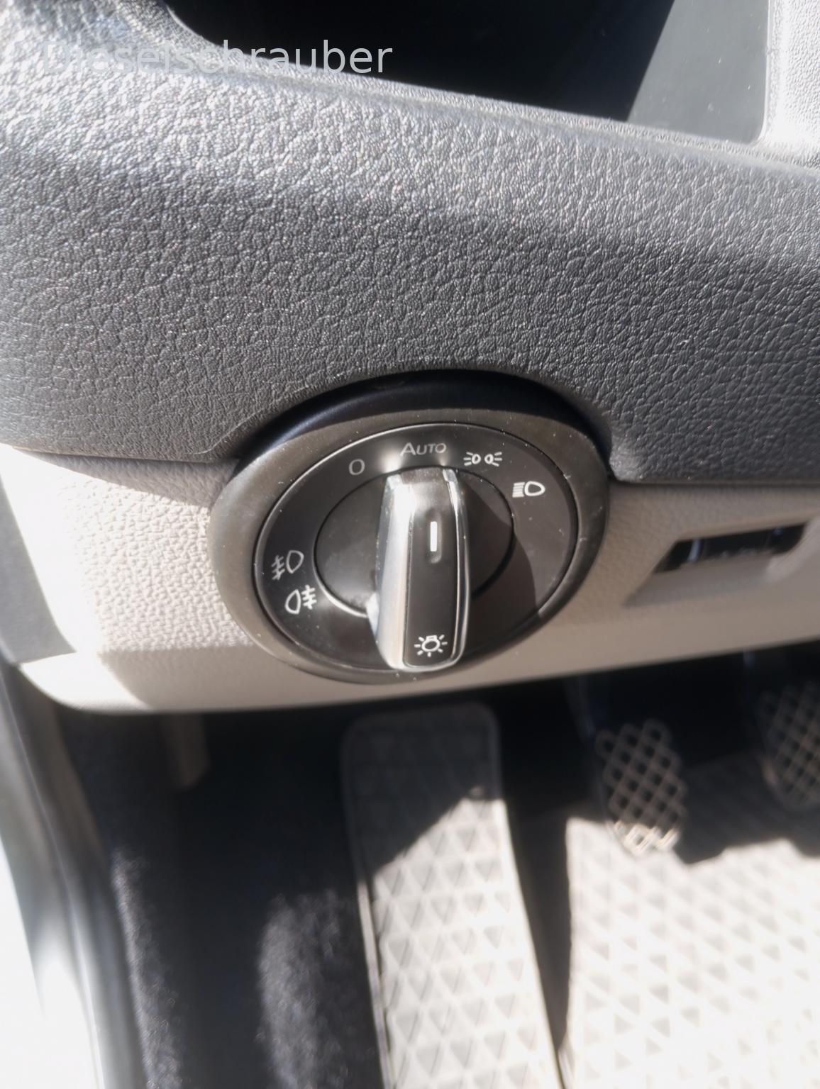 Lichtschalter-chrom-aus-Audi.jpg