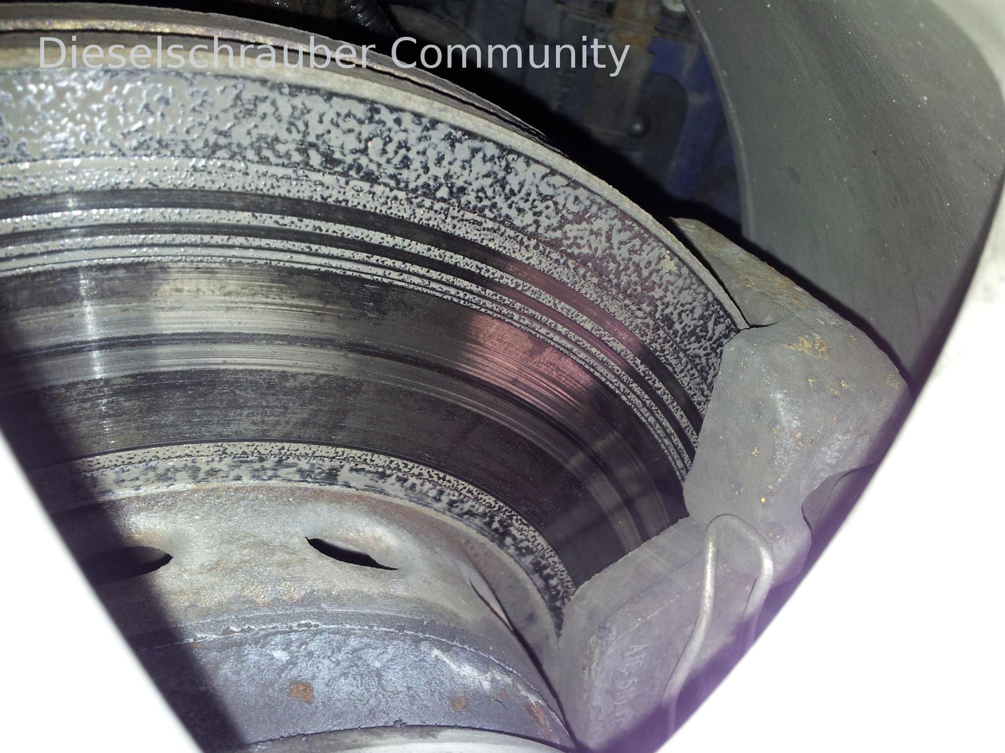 ATE Ceramic Brake Pad Review Bremsscheibe B5 vorne links.jpg