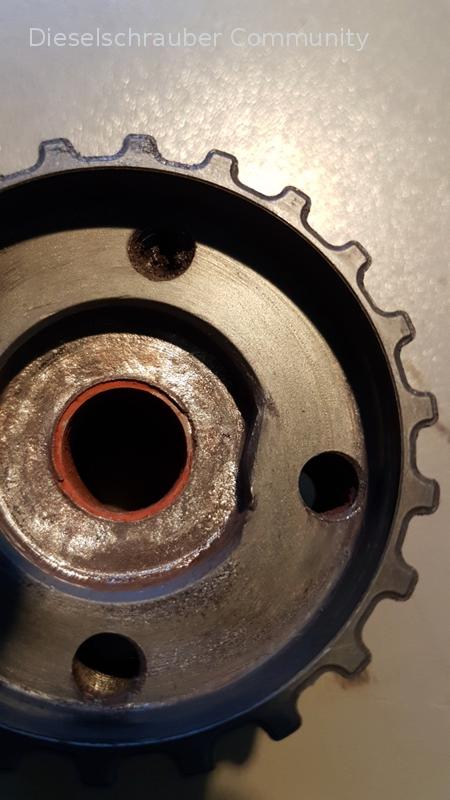 Timing belt pulley, KW brand, worn out - AFN engine 11.jpg