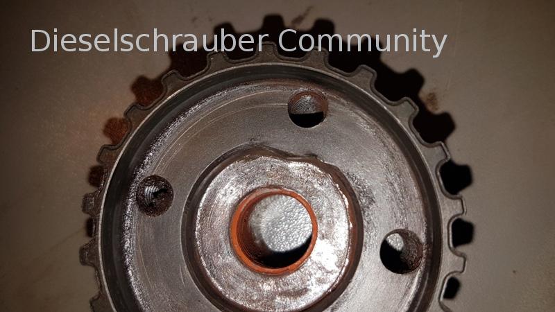 Timing belt pulley, KW brand, worn out - AFN engine 10.jpg