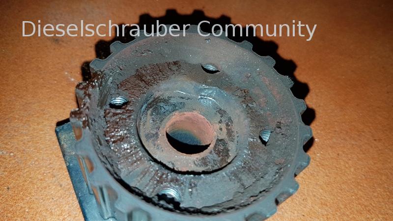 Timing belt pulley, KW brand, worn out - AFN engine 8.jpg