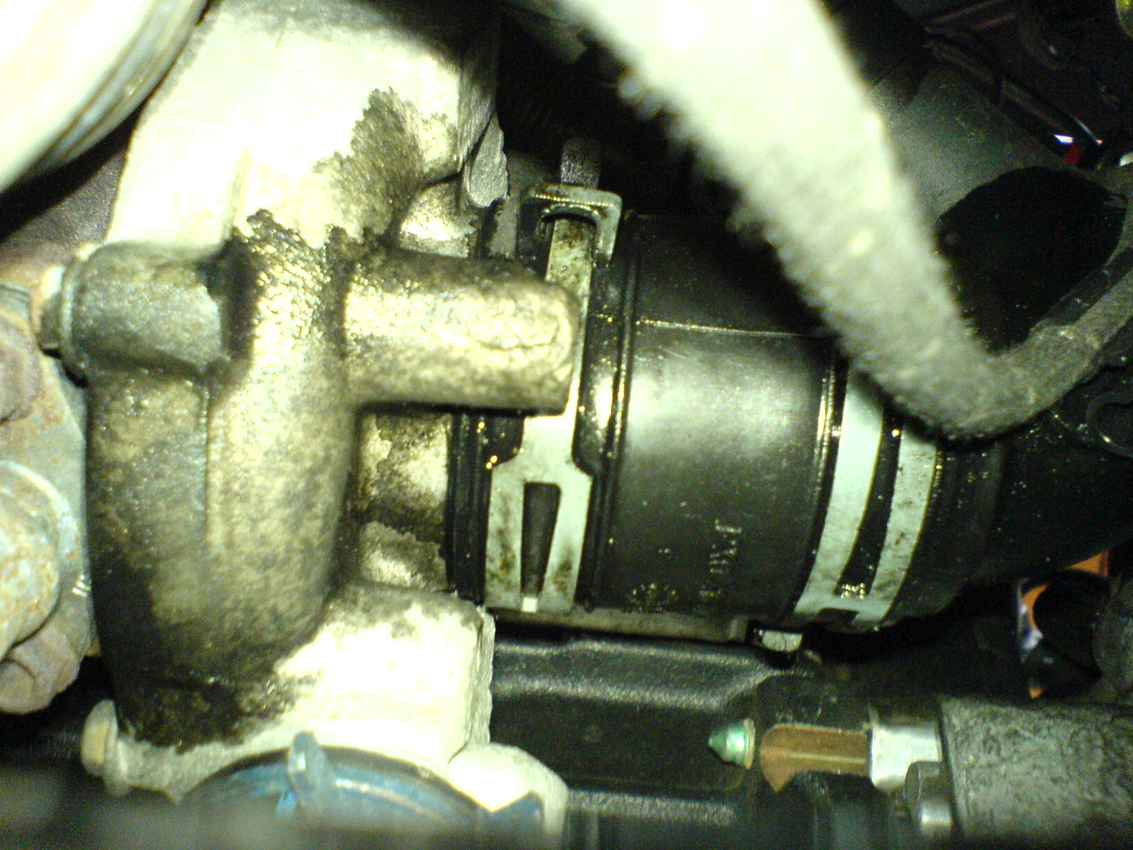 Turbo oil loss via air side - defect? DSC00015.jpg