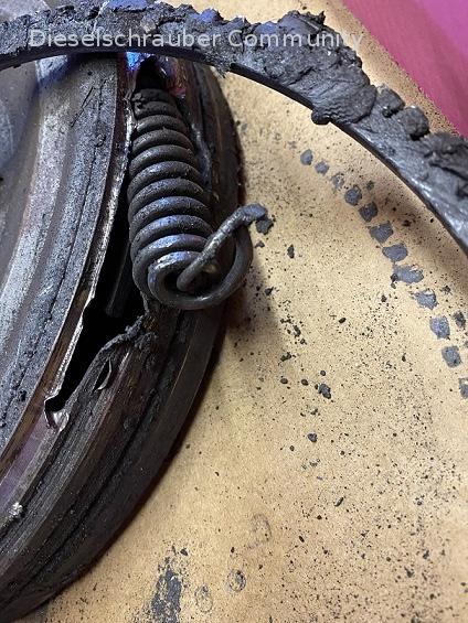 Two-mass flywheel end of life IMG_1729.JPG
