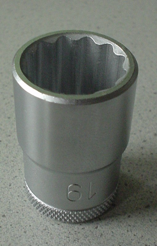 19er 12-Kant Stecknuss 19er12kant.jpg