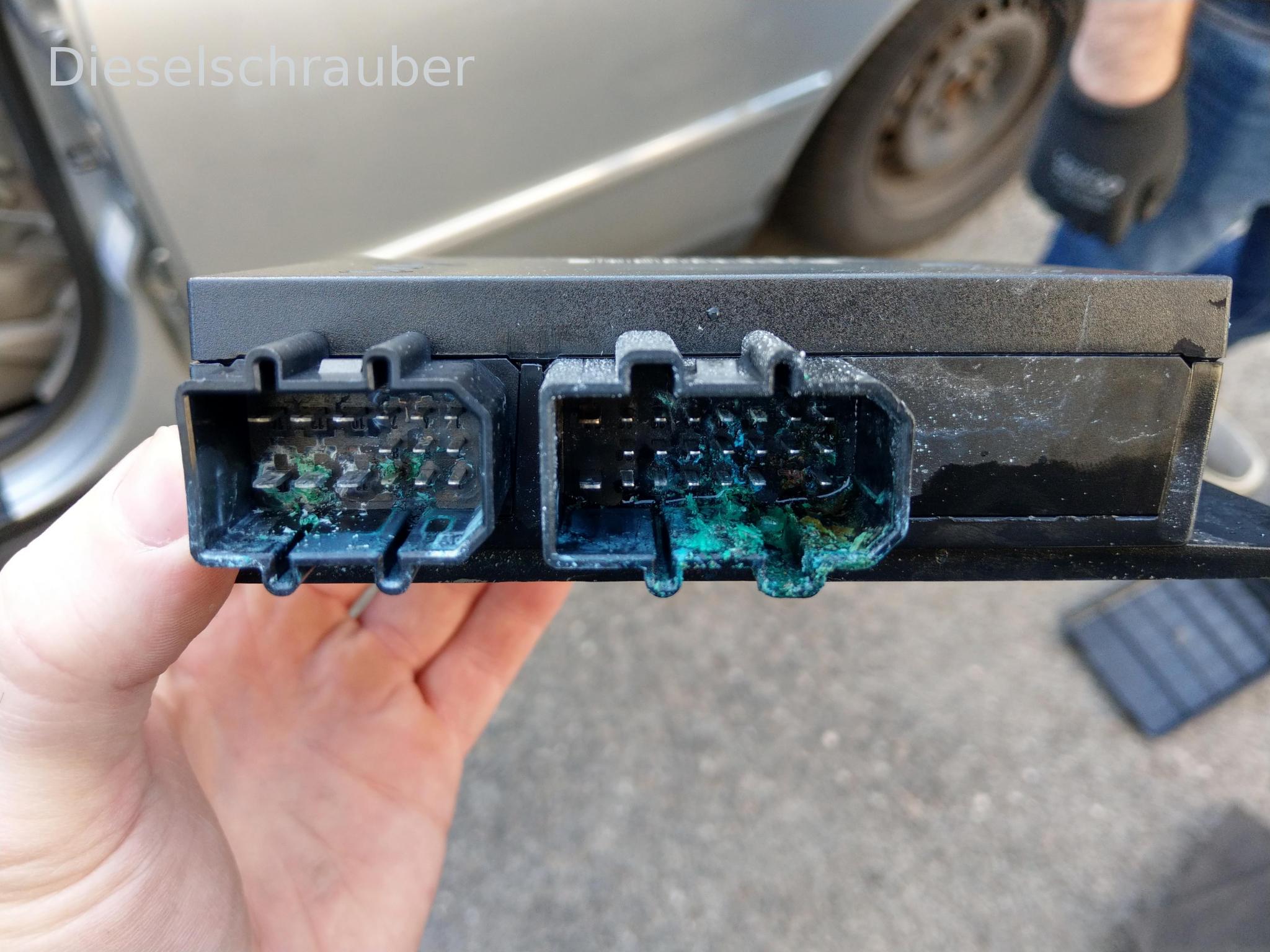 KSG (Komfortsteuergerät) Passat KSG.jpg