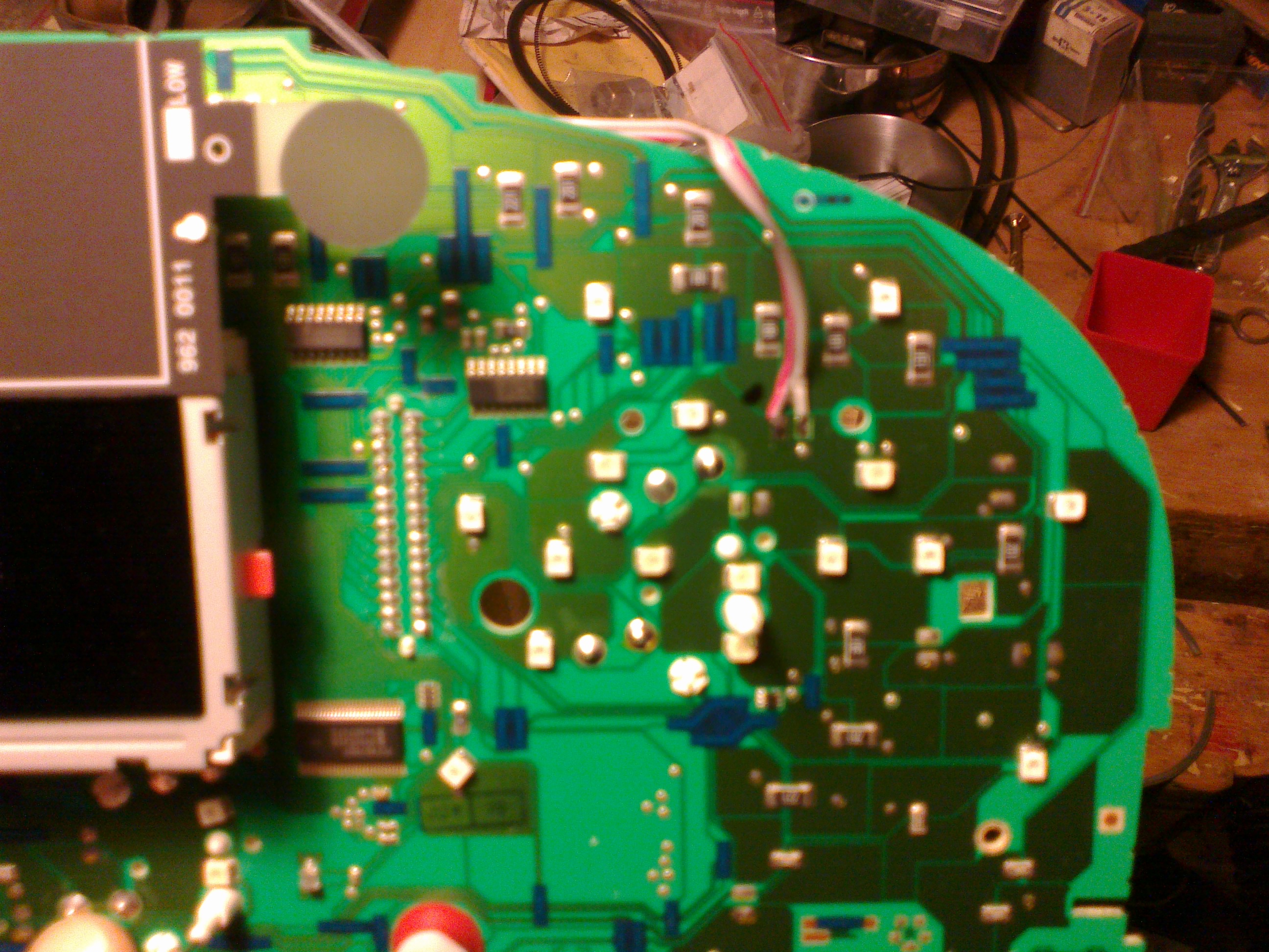 Kombinstrument Elektronik, Caddy 2k Life m 014.jpg