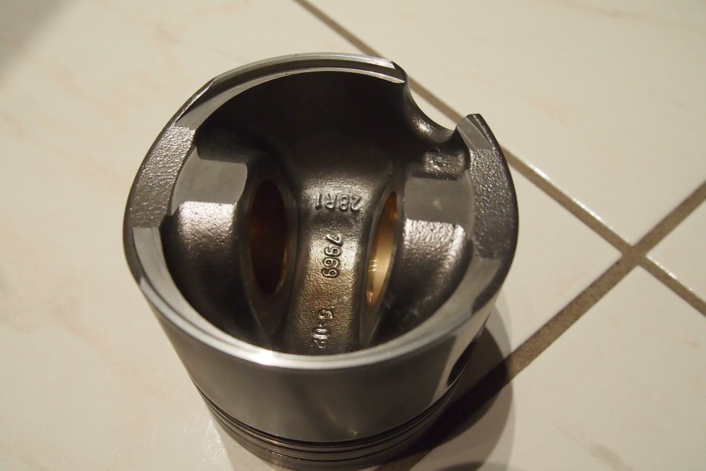 Request for Opinion: Running Image of Piston ARL k5.jpg