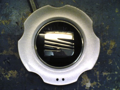 "offizielles" Werkzeug fuer diesen Radnabendeckel seat_alu_deckel.jpg