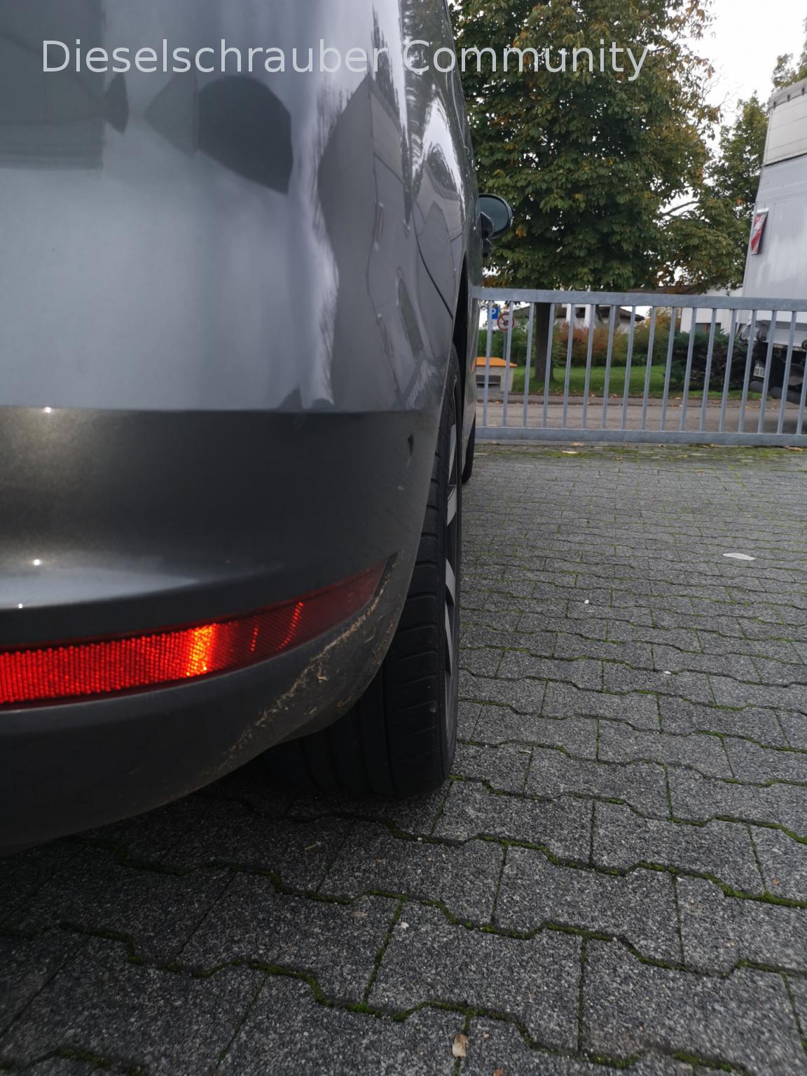 hintere Reifen innen stark abgefahren IMG_20191021_163344.jpg