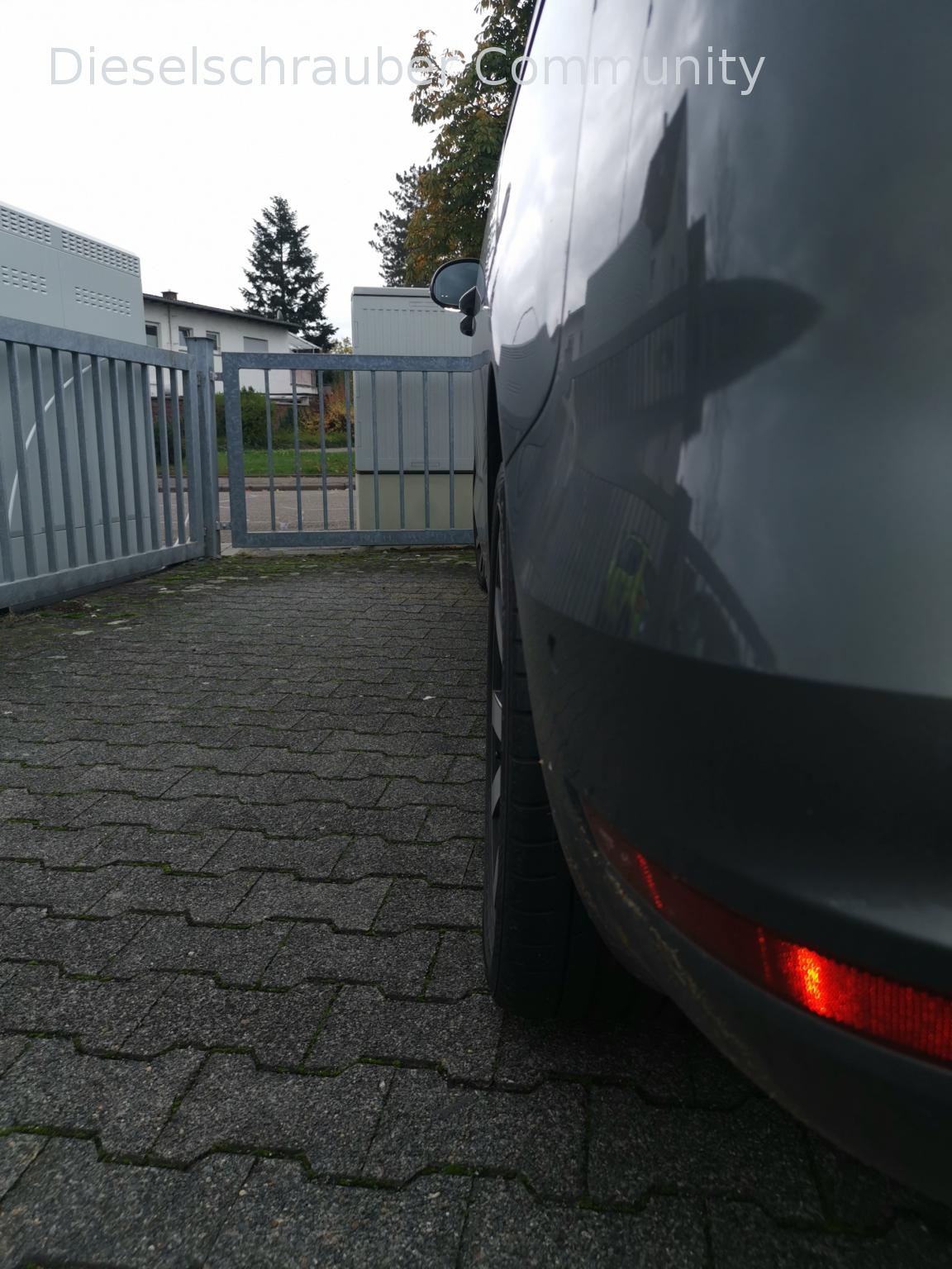 hintere Reifen innen stark abgefahren IMG_20191021_163242.jpg