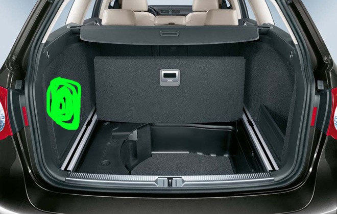 Schemi di collegamento per l'impianto audio Volkswagen passat_heck_innen.jpg