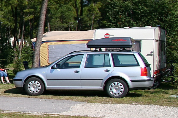 Wie die Dachbox positionieren ? Dachbox_Golf.jpg