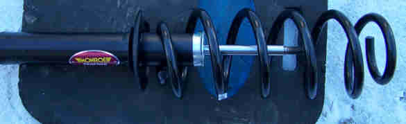 Stoßdämpfer Kit 100_8740.jpg