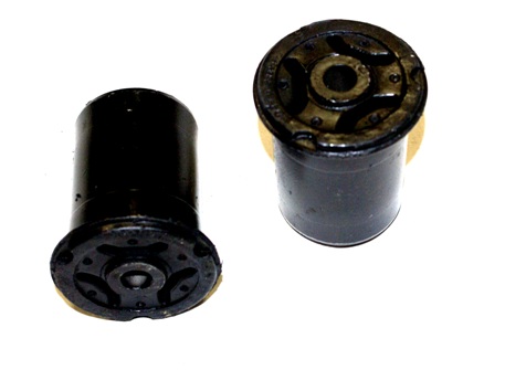 Führungslager Hinterachse, Audi 80 B4 Buchse.JPG