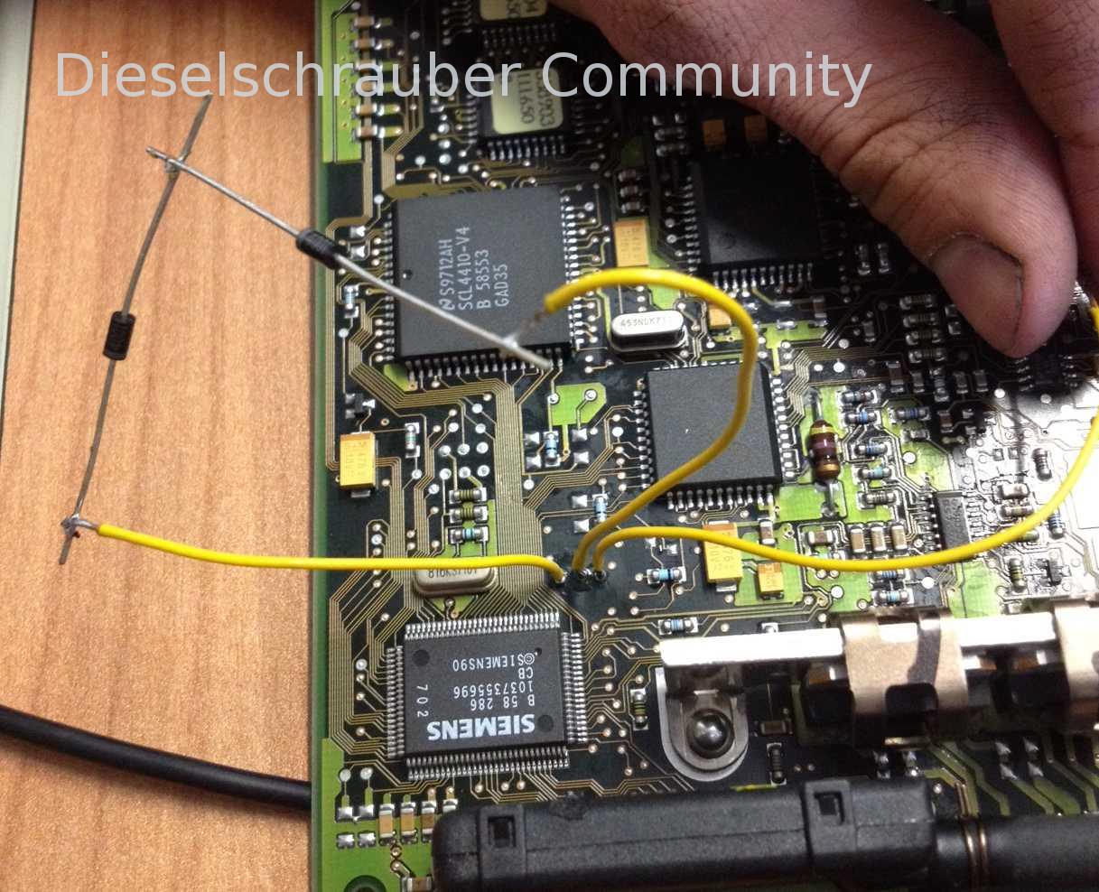 Ersatzschaltung für Umgebungsdrucksensor aus zwei Dioden. Ersatzschaltung ATM Sensor.jpg